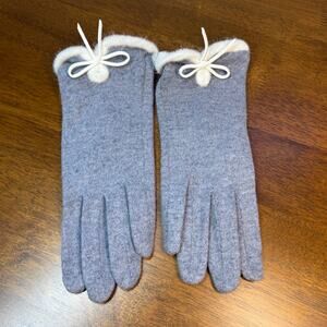 Blue White Fur Cuff Bow Touch Screen Gloves Medium